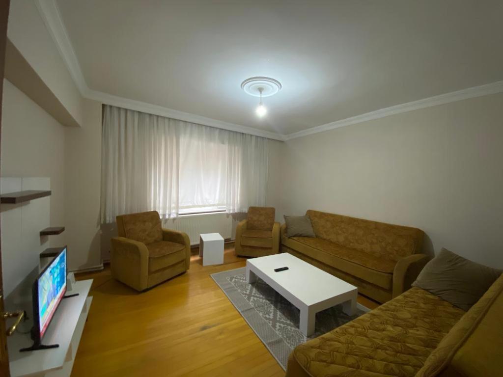 איסטמבול 2 Bedrooms Central Area Located Appartment 2 Floor מראה חיצוני תמונה