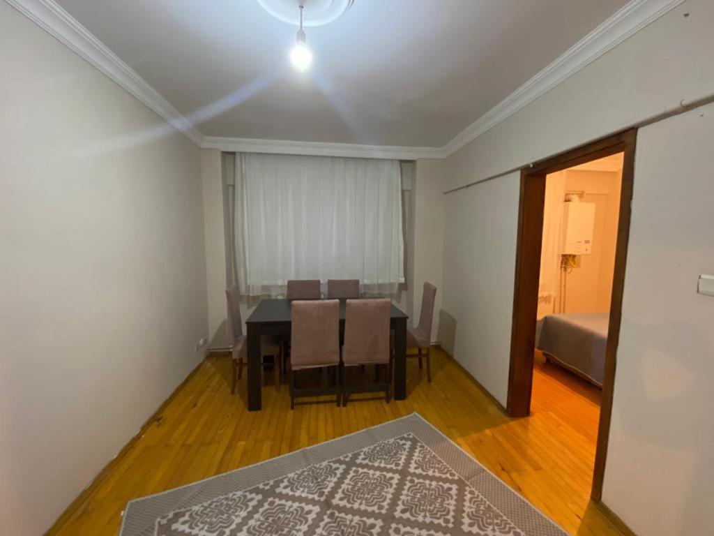 איסטמבול 2 Bedrooms Central Area Located Appartment 2 Floor מראה חיצוני תמונה